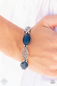 Garden Rendezvous - Blue Fashion Fix Exclusive Paparazzi Bracelet